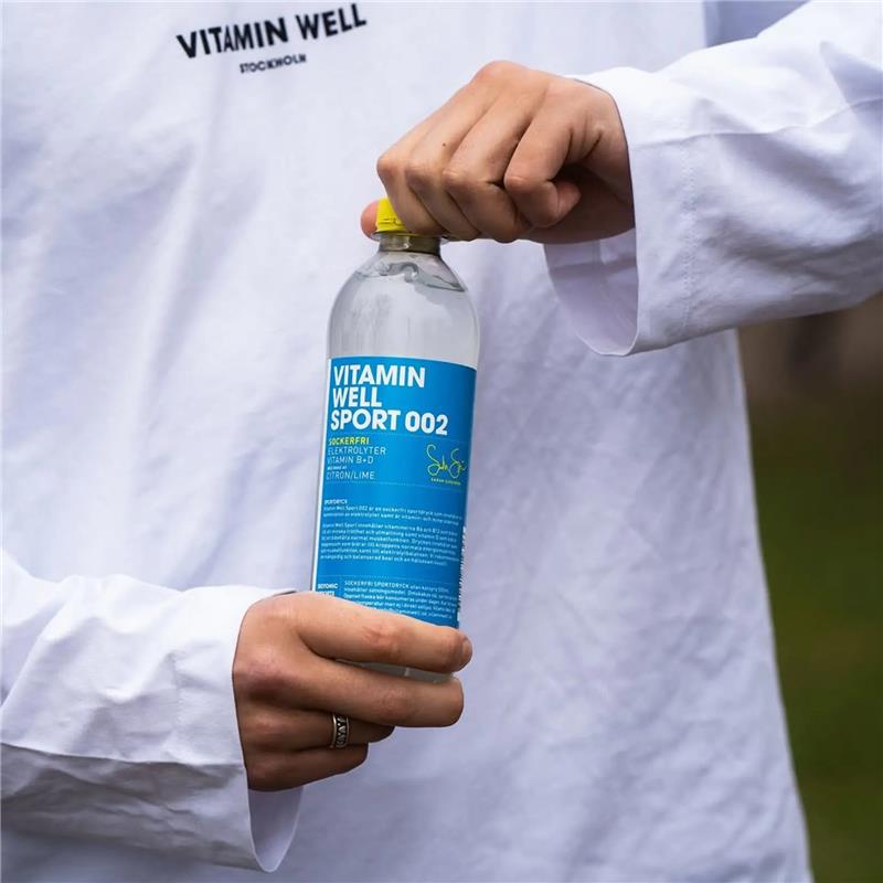 Vitamin Well Sport 002 bevanda elettroliti sport