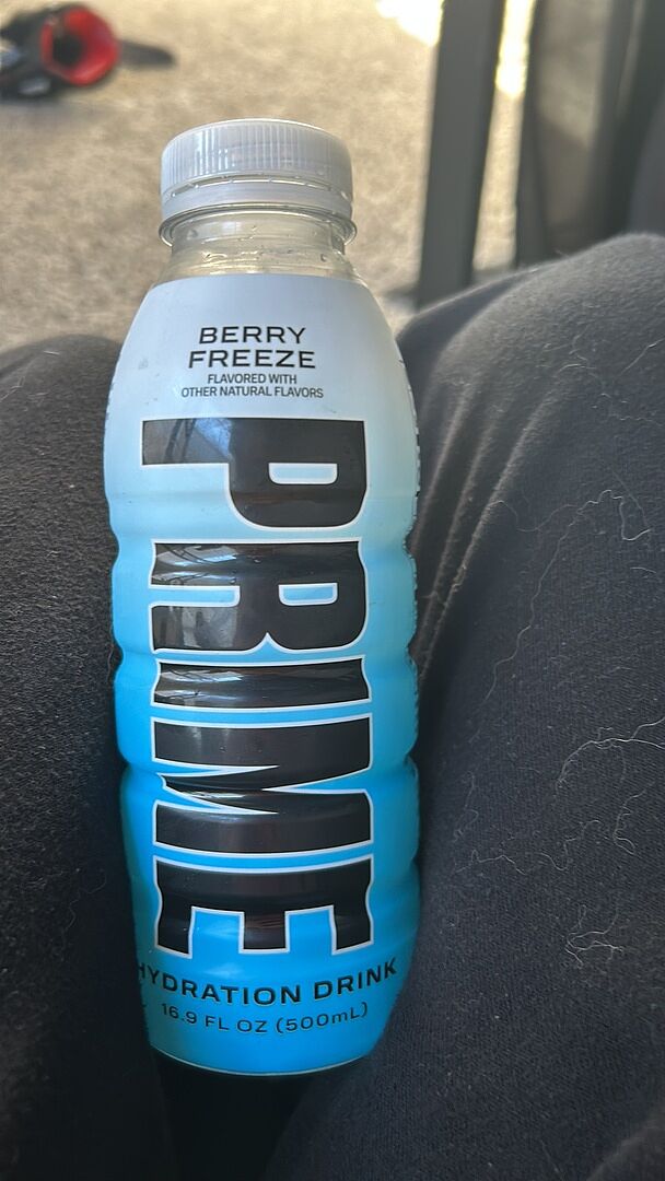 Prime Hydration bevanda Berry Freeze zero zuccheri 20 kcal