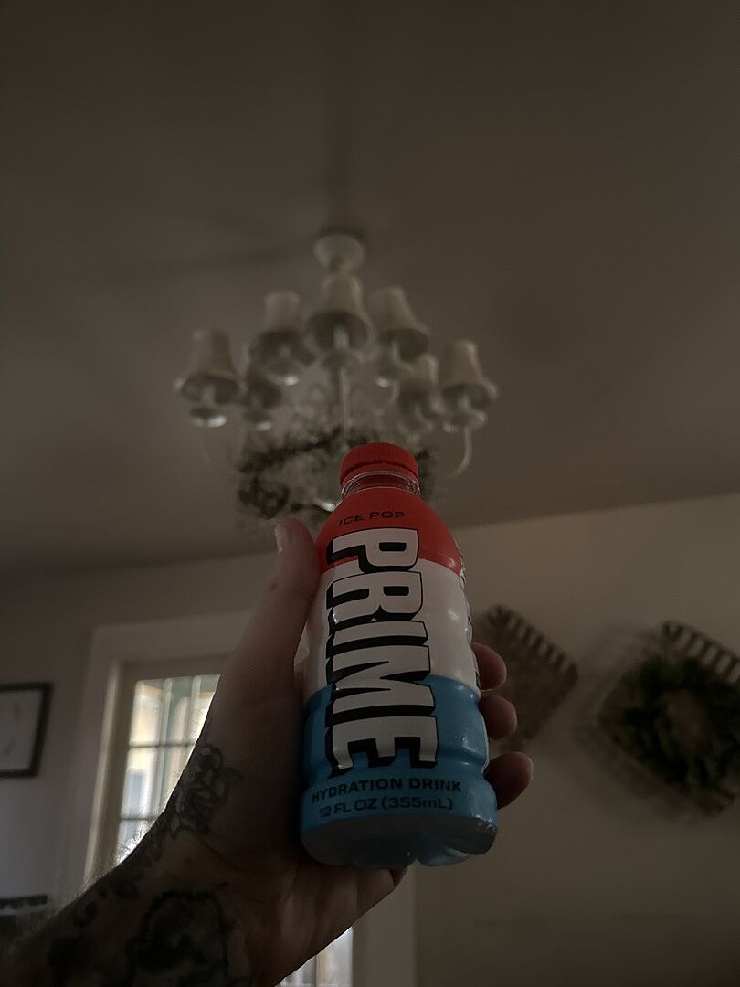 Prime Hydration Ice Pop bevanda idratante zero zuccheri